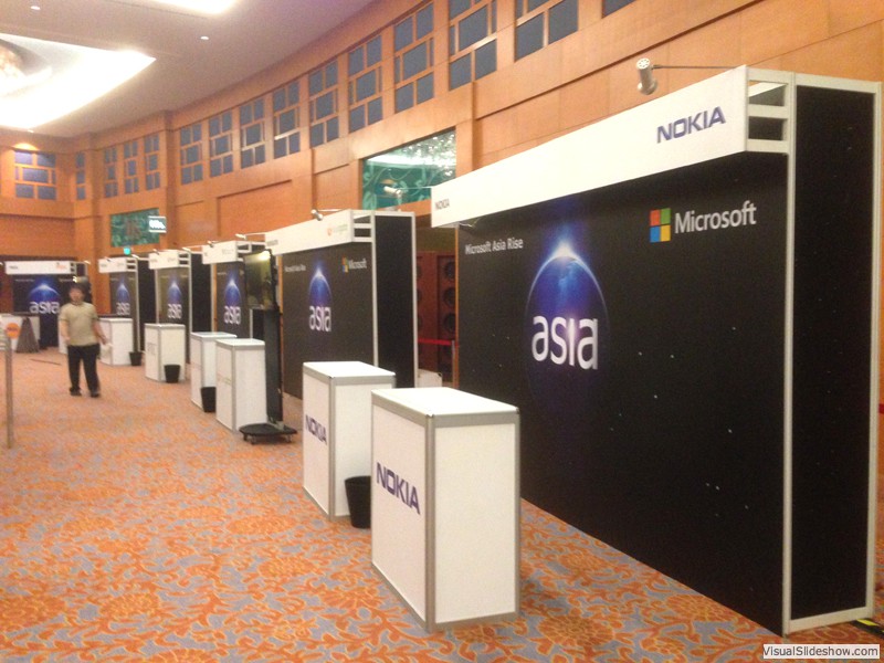 Microsoft<br/><br/>Location: Resort World Sentosa<br/>System booth, Digital print, Install